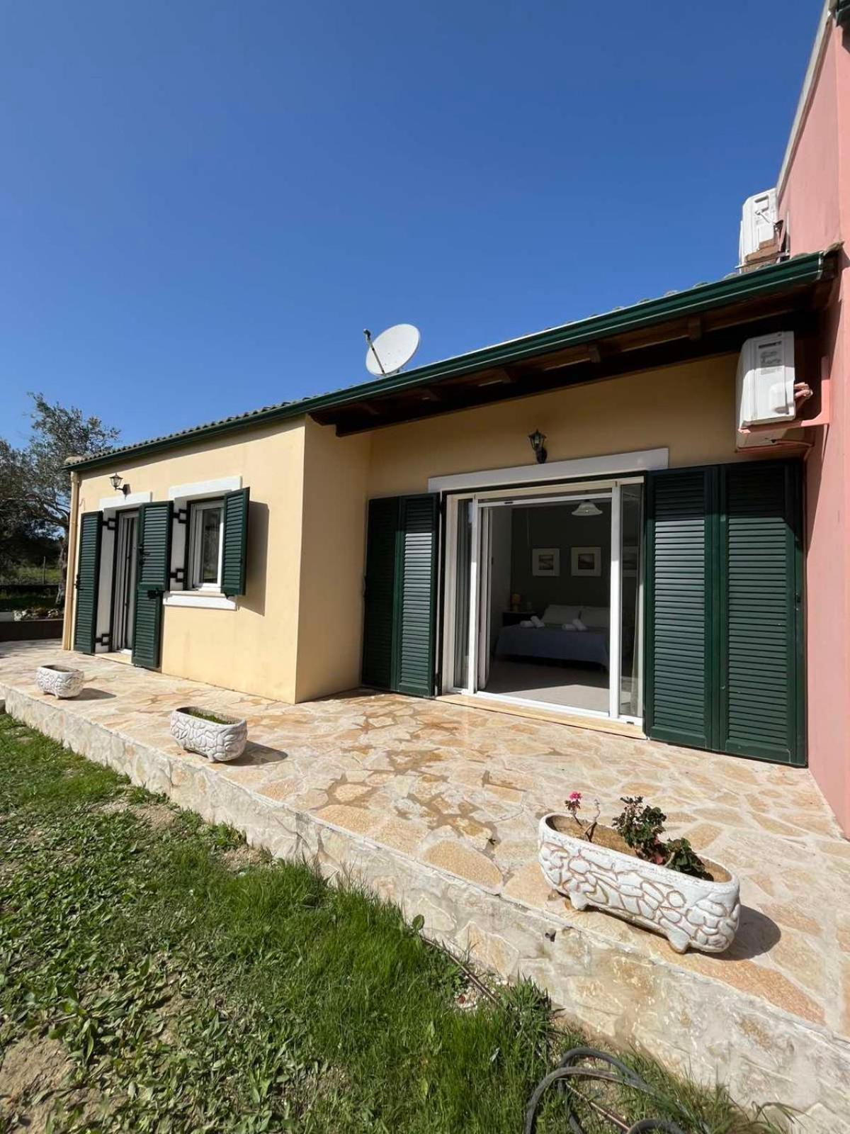 Kouris Garden View Apartment